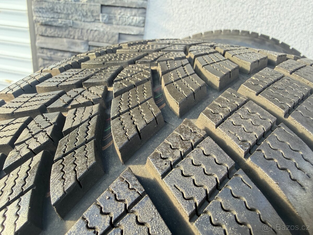 Zimní sada Volvo 17” - 2