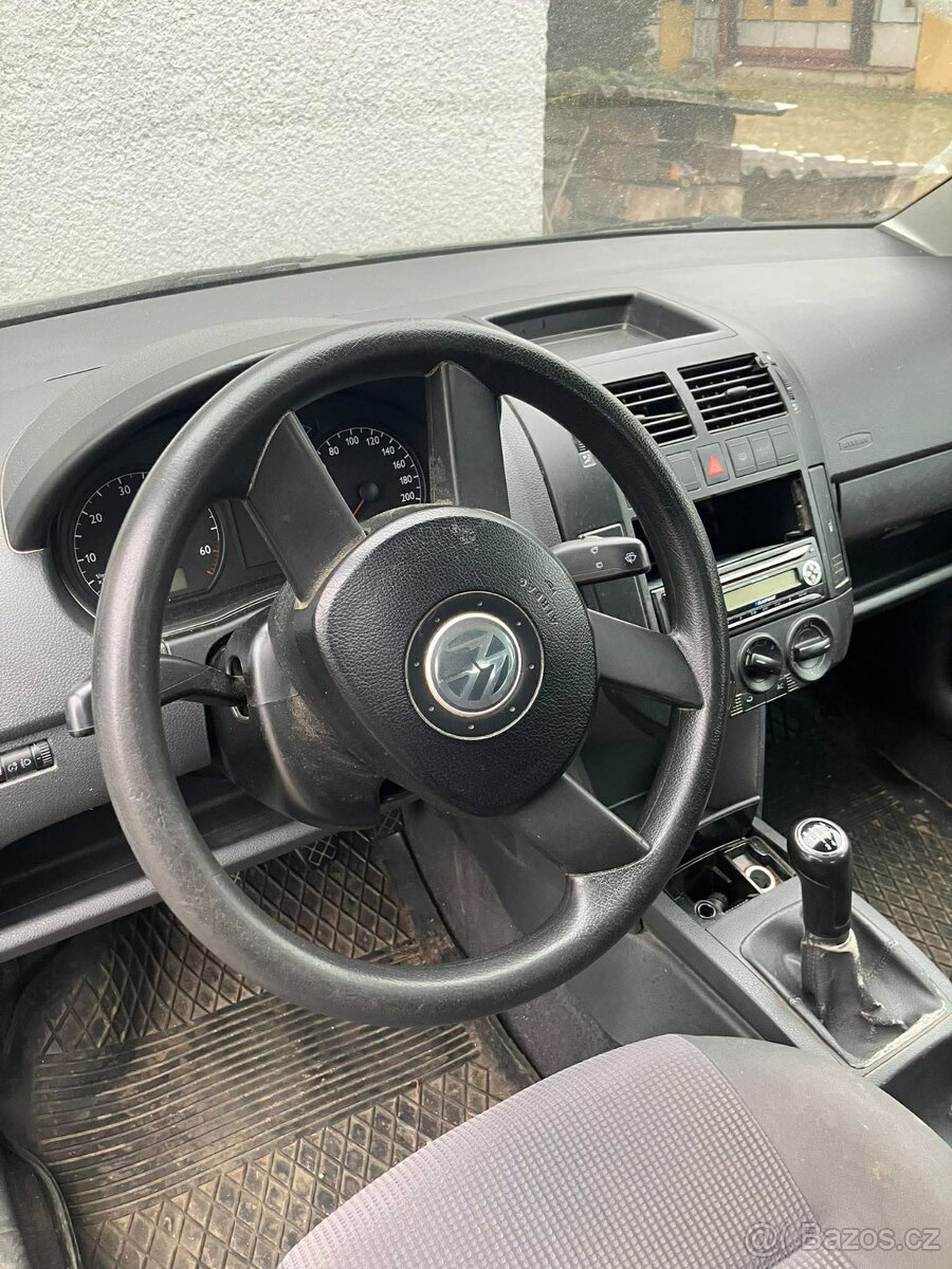 VW Polo na náhradní díly - 2