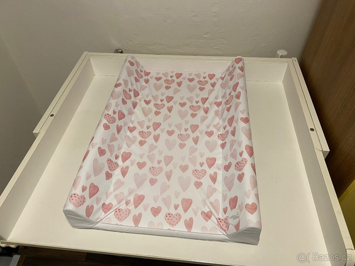 Přebalovací pult IKEA - 2