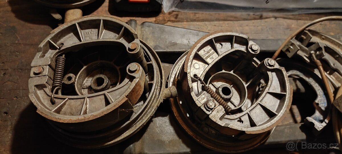 Simson Schwalbe brzdové štíty - 2