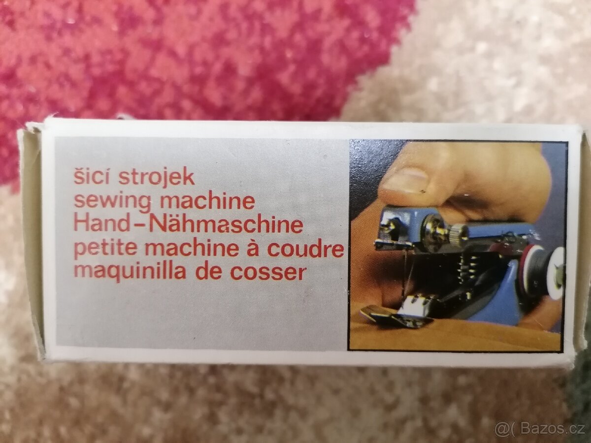Ruční šicí strojek - 2