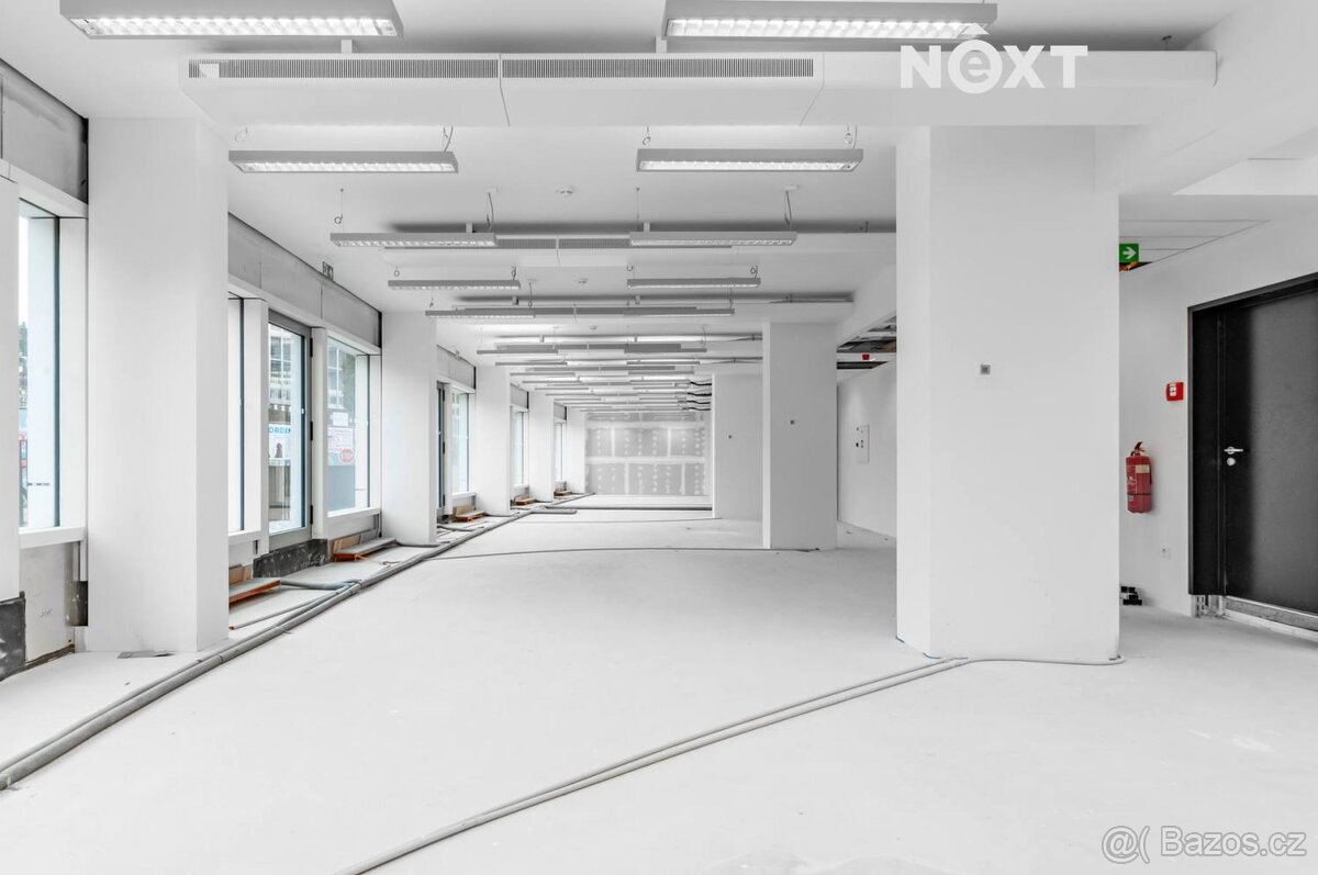 Pronájem komerční Obchodní prostory, 55㎡ - 2
