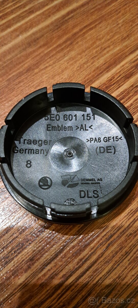 Středové krytky hliníkových kol ŠKODA - 2