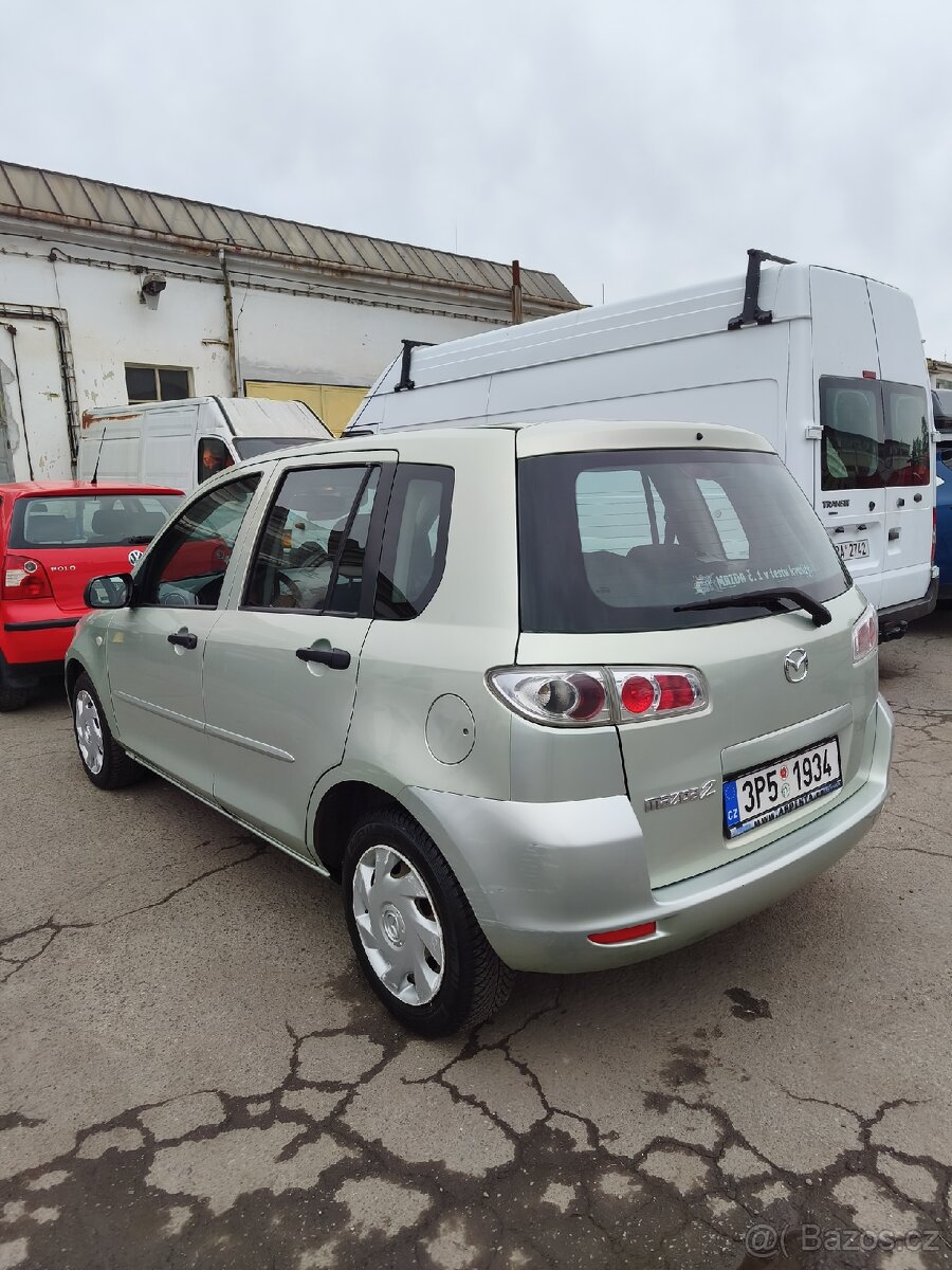 Mazda 2 ,1.2 benzín - 2