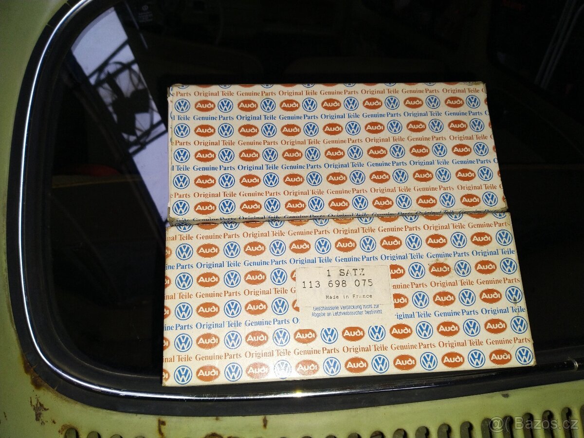 Prodám obložení na VW brouk - 2