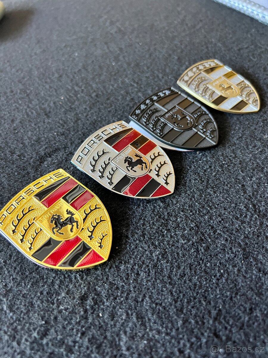 Porsche znak,logo,emblém na kapotu. 5 variant. - 2