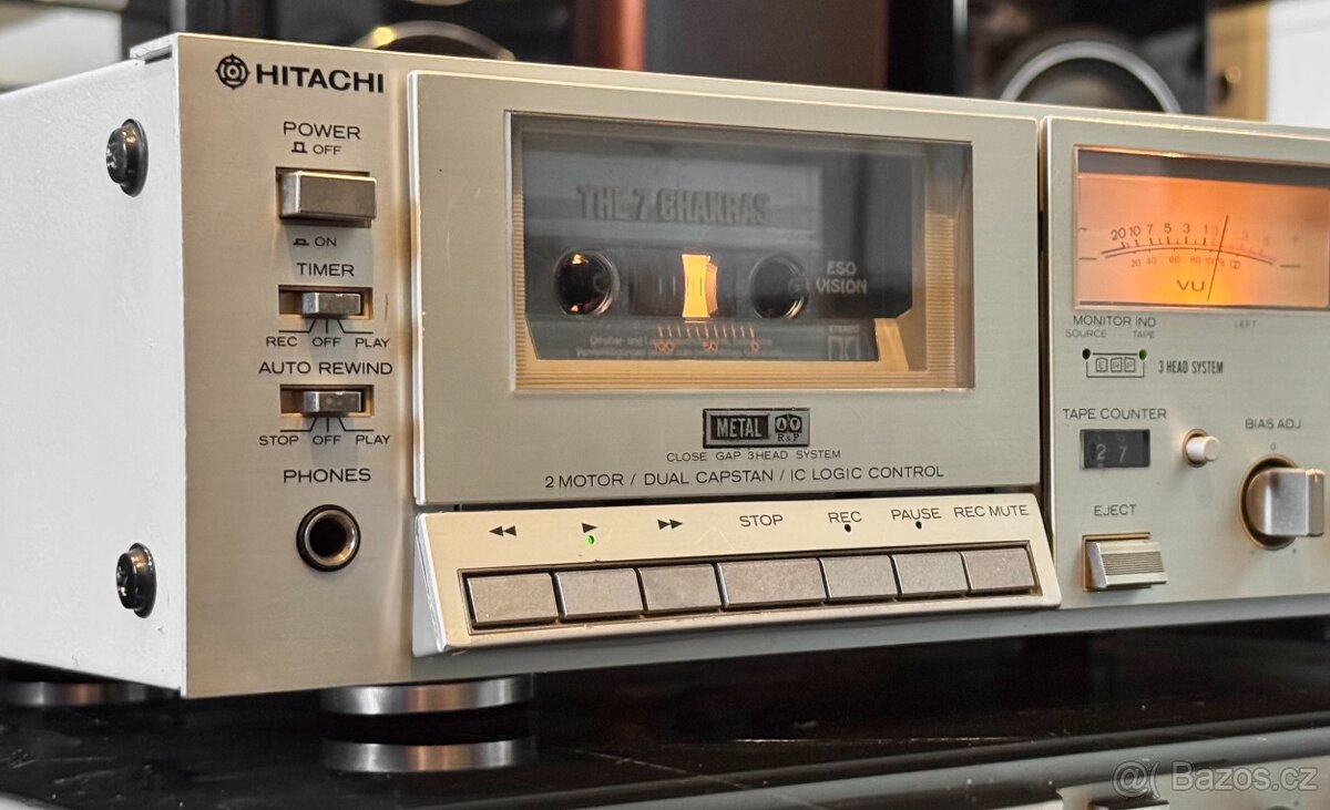 Hitachi D-90S kazetový magnetofon - 2
