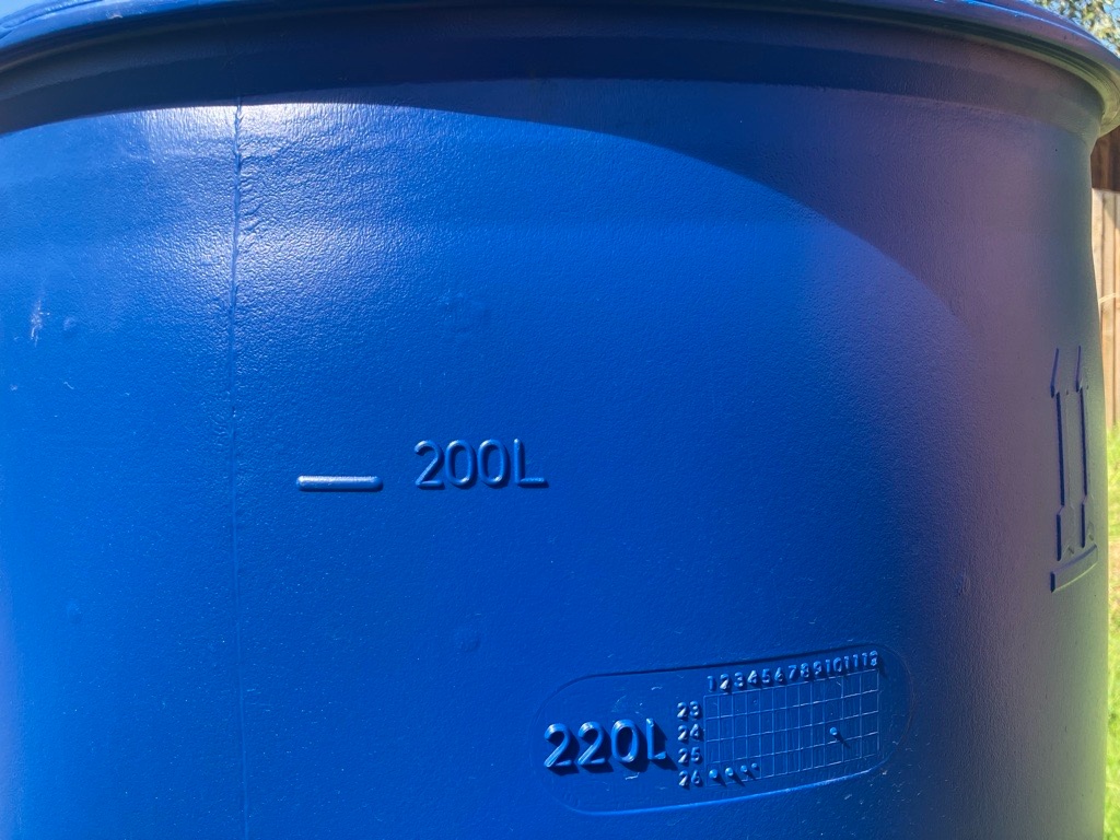 Plastové sudy 220l - 2