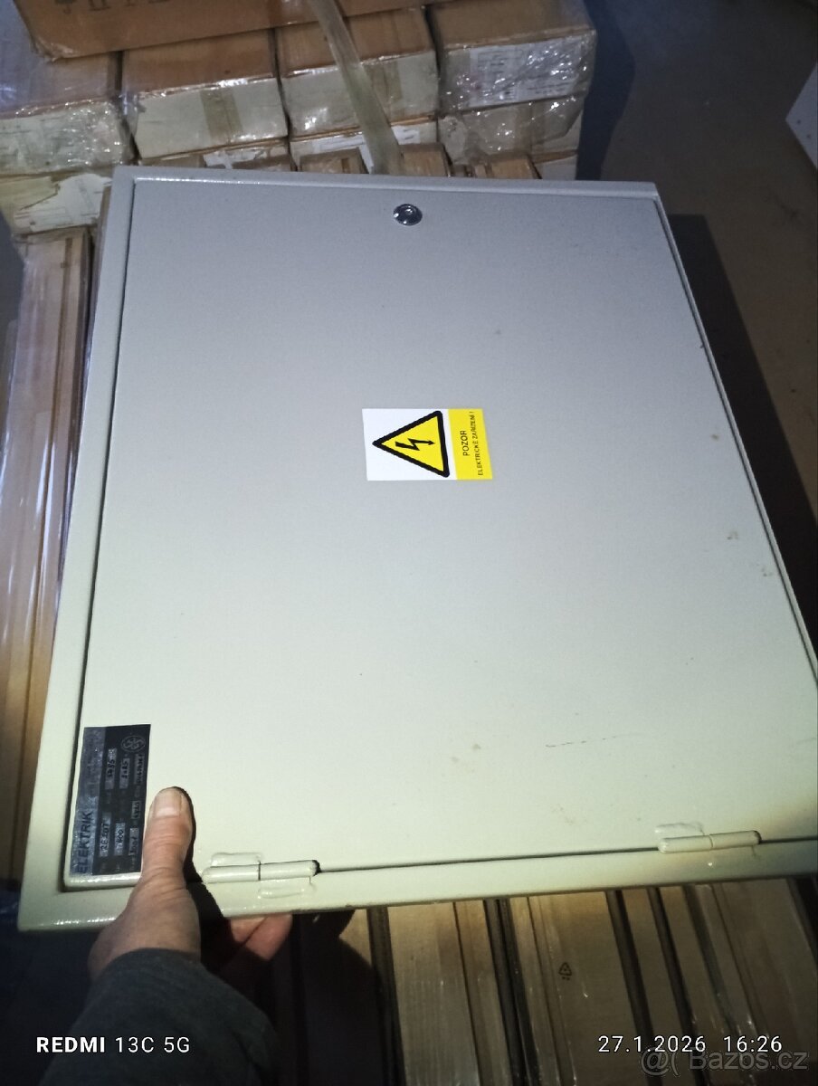 Elektroměrový rozvaděč RE20T - 2