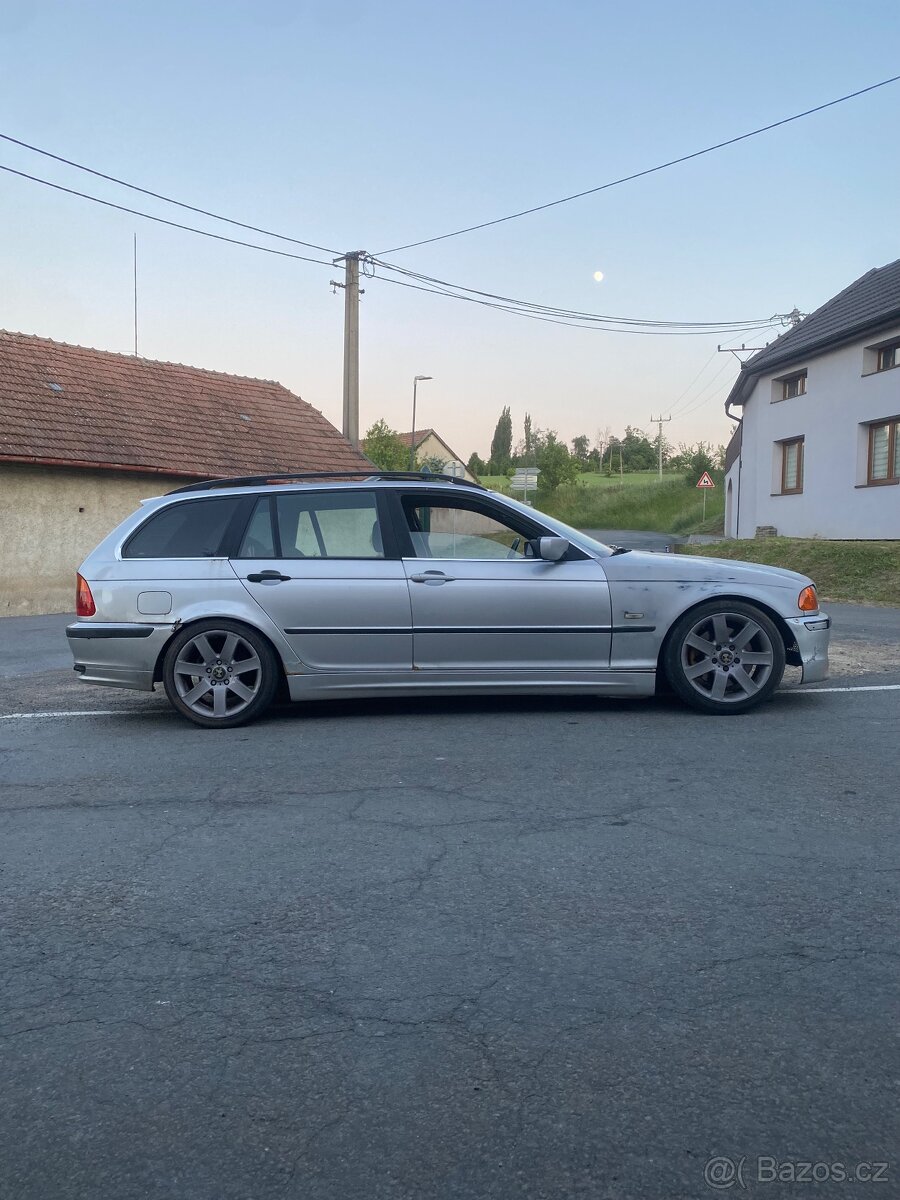 BMW e46 328i touring - 2