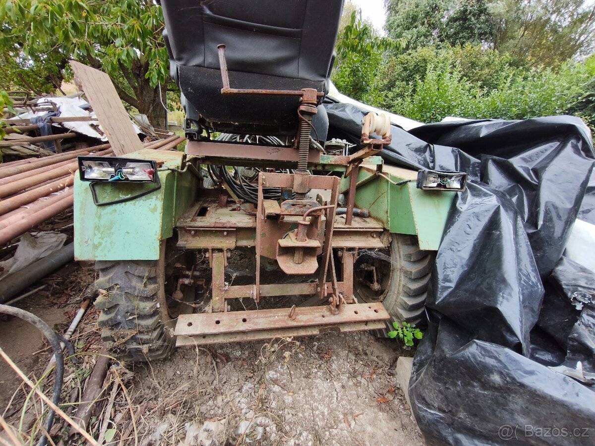 Traktor domácí výroby - 2
