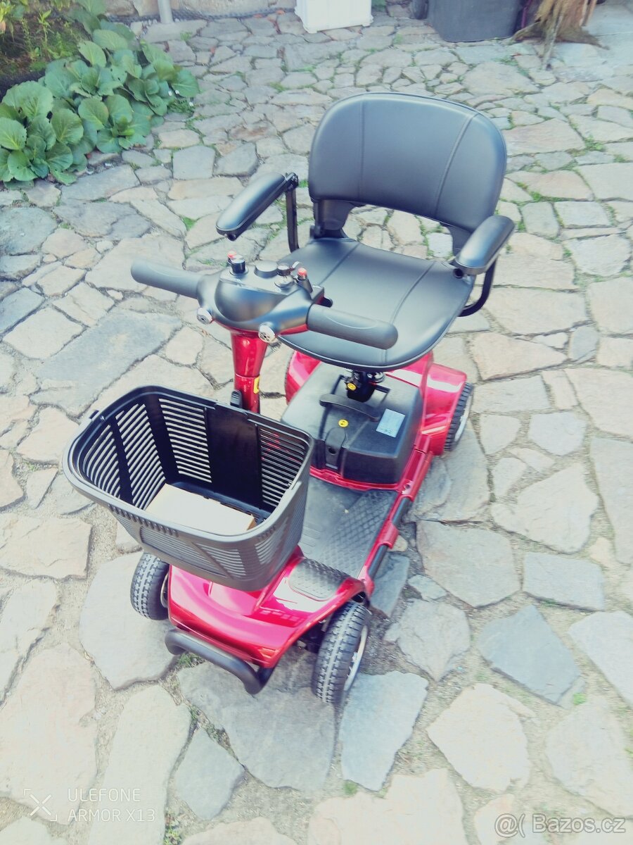 Elektrický invalidní vozík - 2