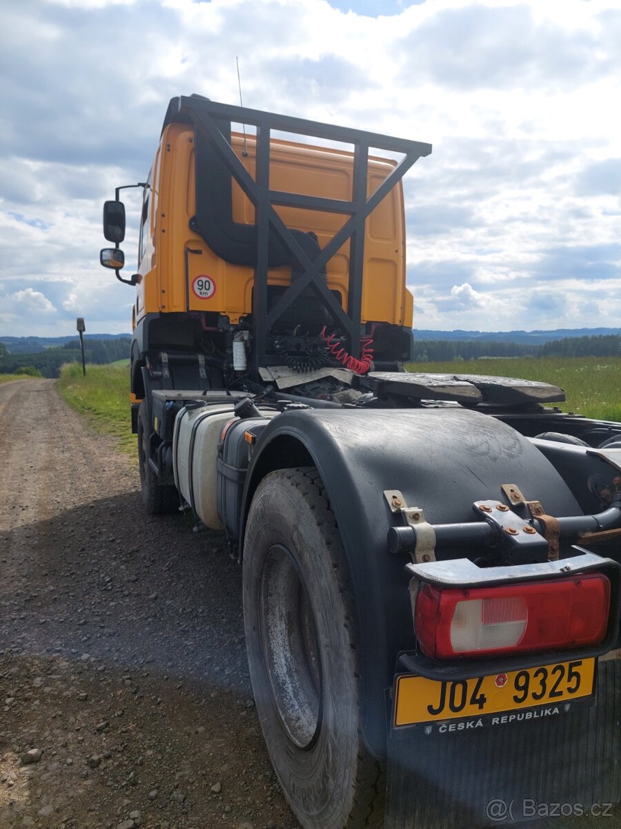 Tatra phoenix 4x4 - 2
