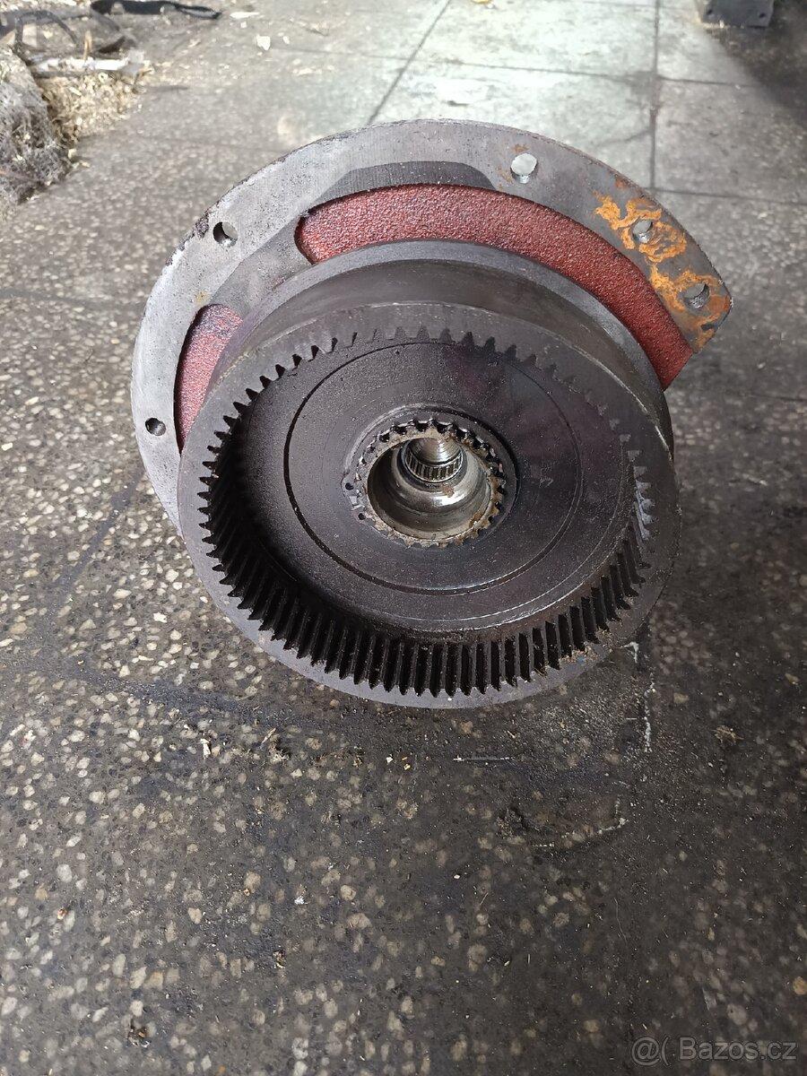 Prodám hnací hřídel Zetor Crystal - 2