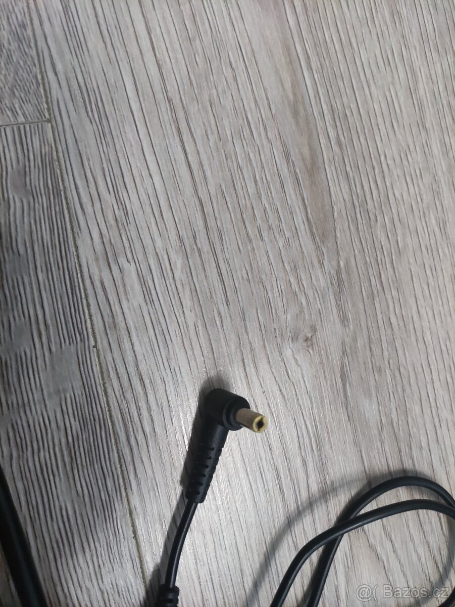 Nabíječka k notebooku Acer – 65W (Chicony) - 2