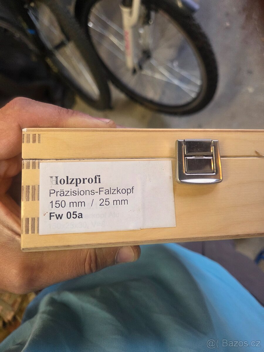 Truhlářské vybavení. Fréza, kotouče.nože - 2