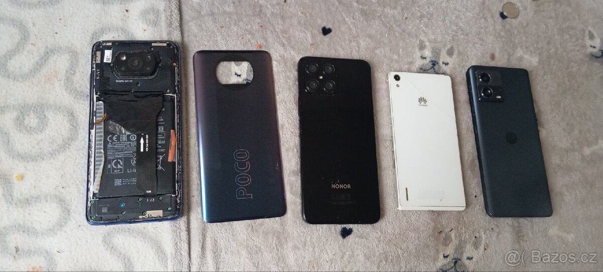 Telefony na náhradní díly +či výměna displeje - 2