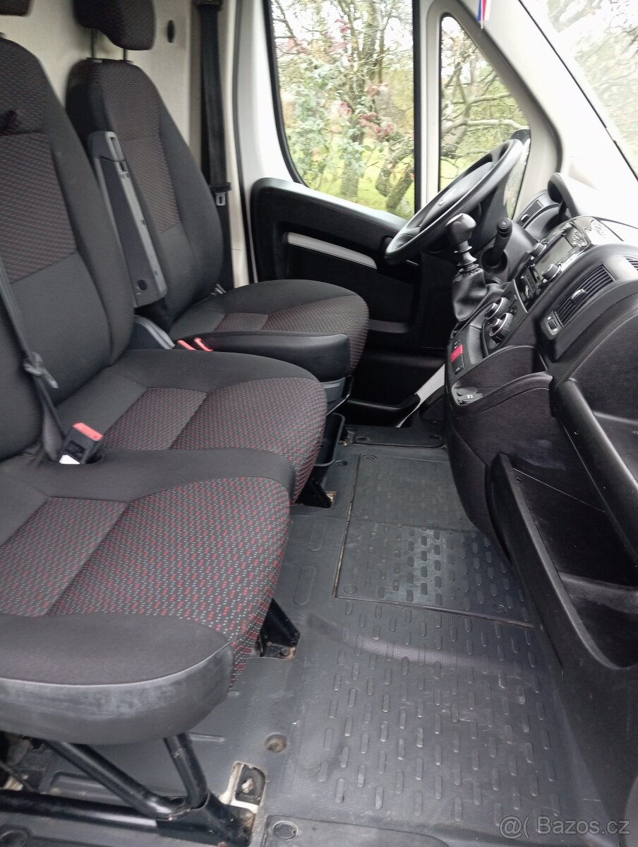 Citroen Jumper 2.2 BlueHDI 103kW - 2