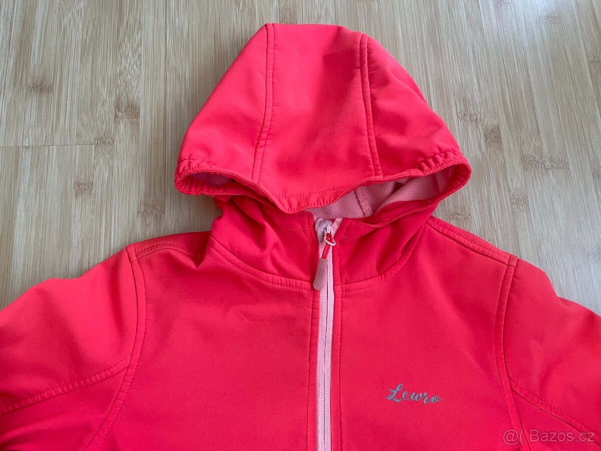 Dívčí softshellová bunda zn. Lewro - vel. 128/134 - 2
