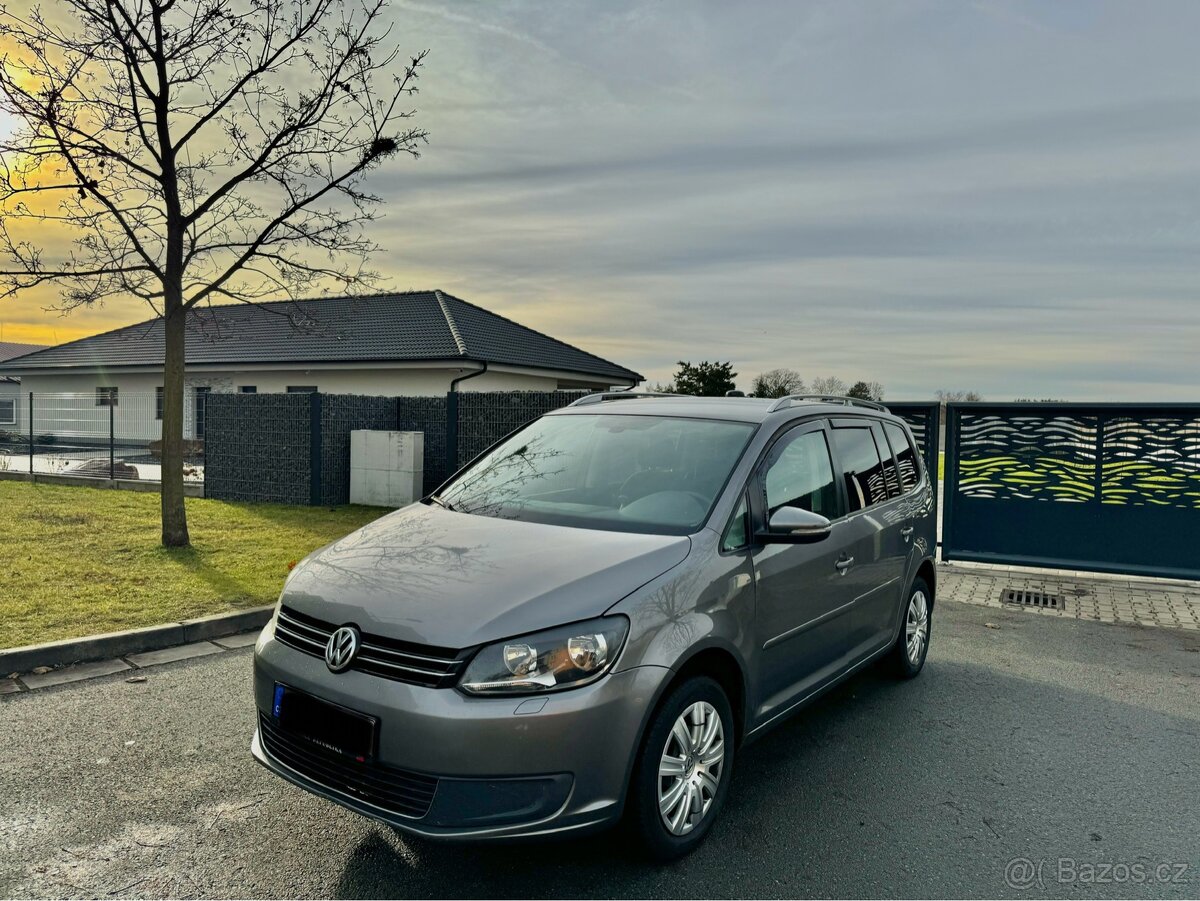 VW TOURAN 1.4Tsi R.v. 2011 - 2