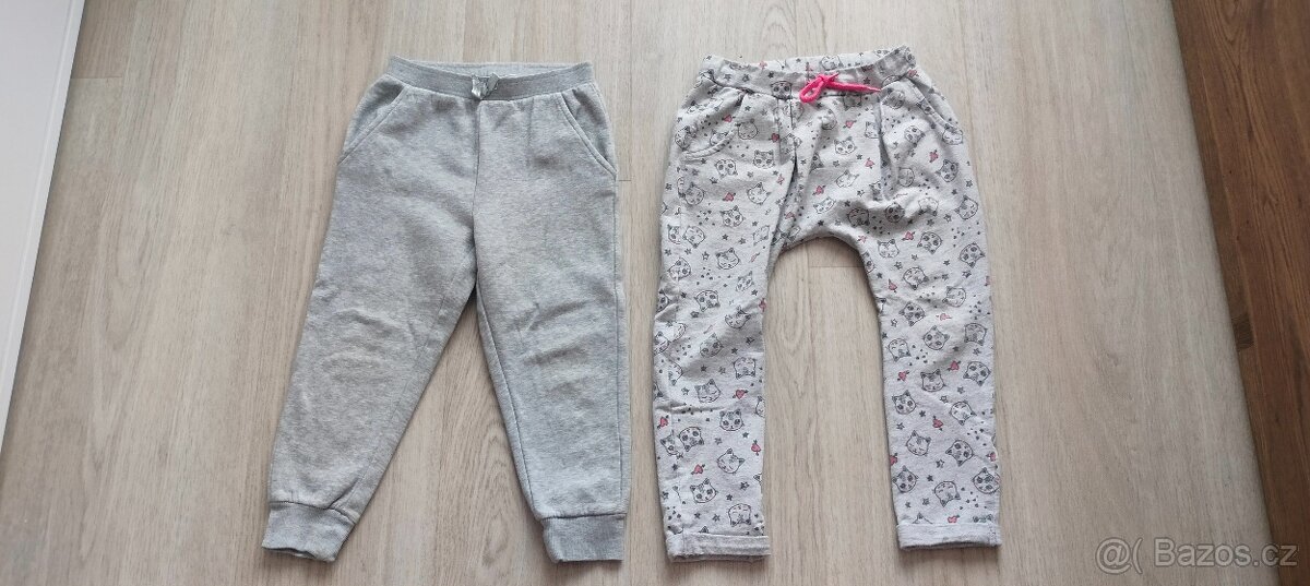 Dívčí tepláky vel. 98/104 - 2