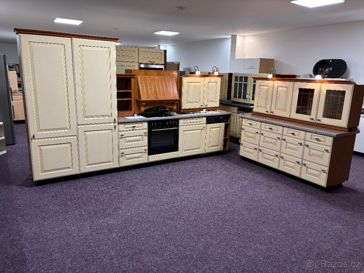 Kuchyňská linka vč spotřebičů - 2