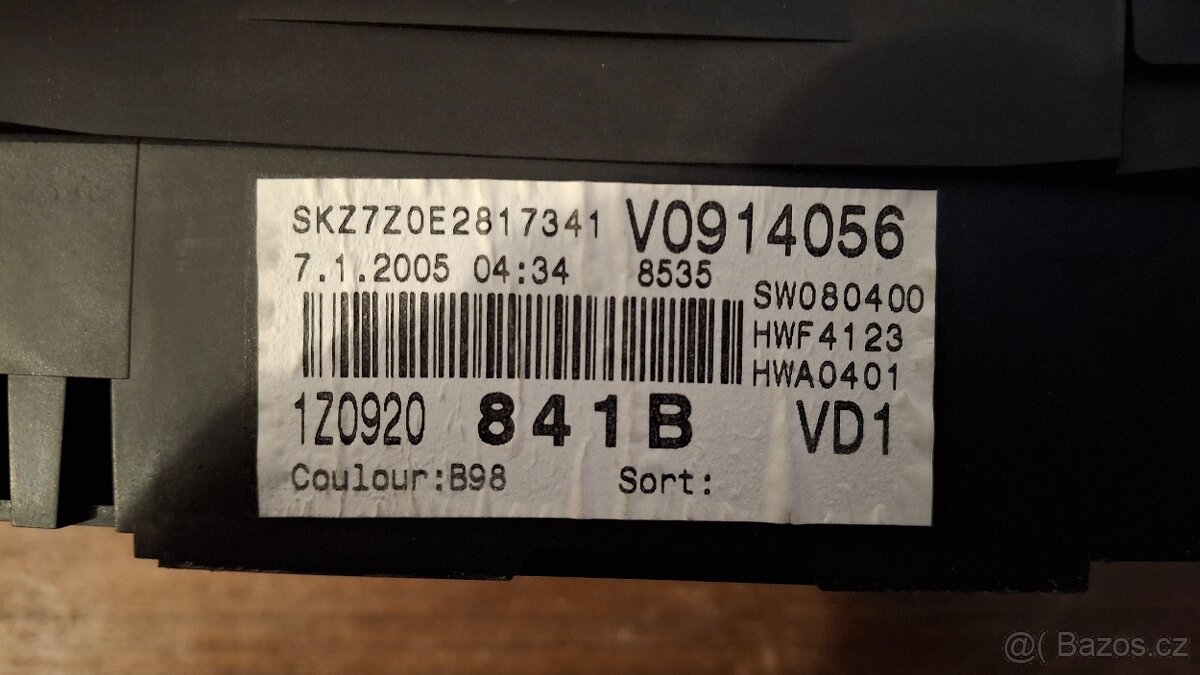 Škoda Octavia 2 - VDO benzín budíky MAXIDOT + PIN - 2