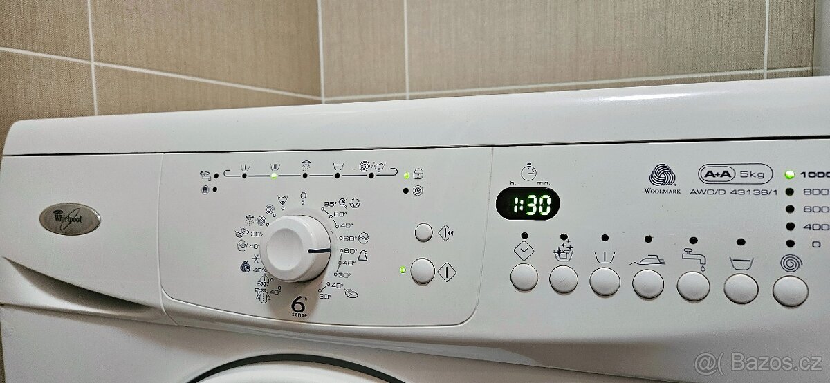 Pračka Whirlpool 6th sense - 2