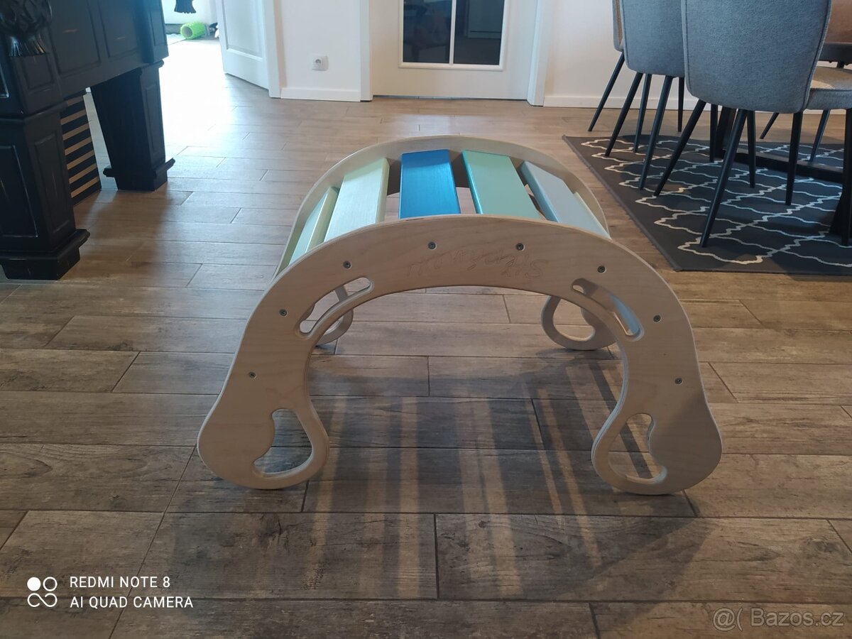 Houpačka Montessori - 2