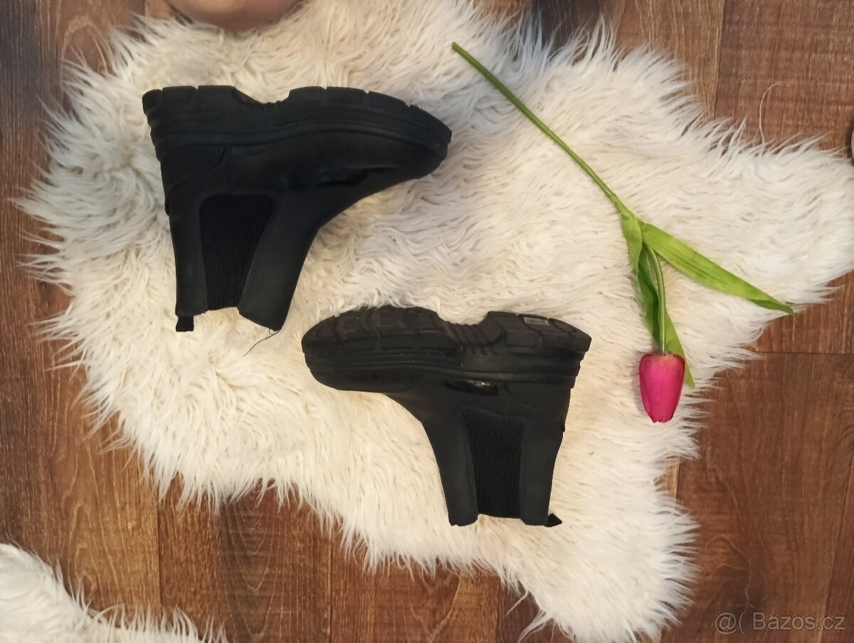 Dívčí kozačky - 2