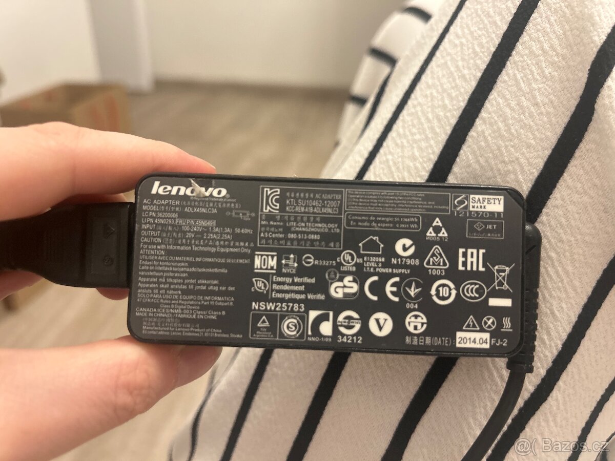 Adaptér nabíječka Lenovo - 2