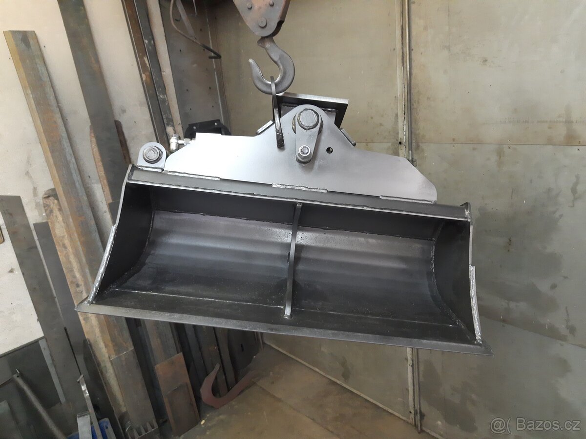 Hydraulická svahovací lžíce na minibagr - 2