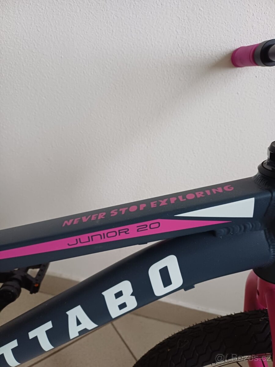 Dívčí kolo velikost 20 - 2