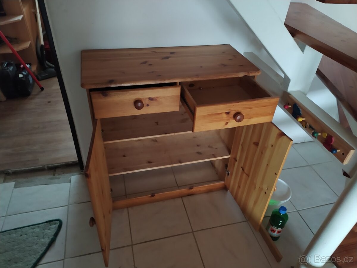 skříňka - 2