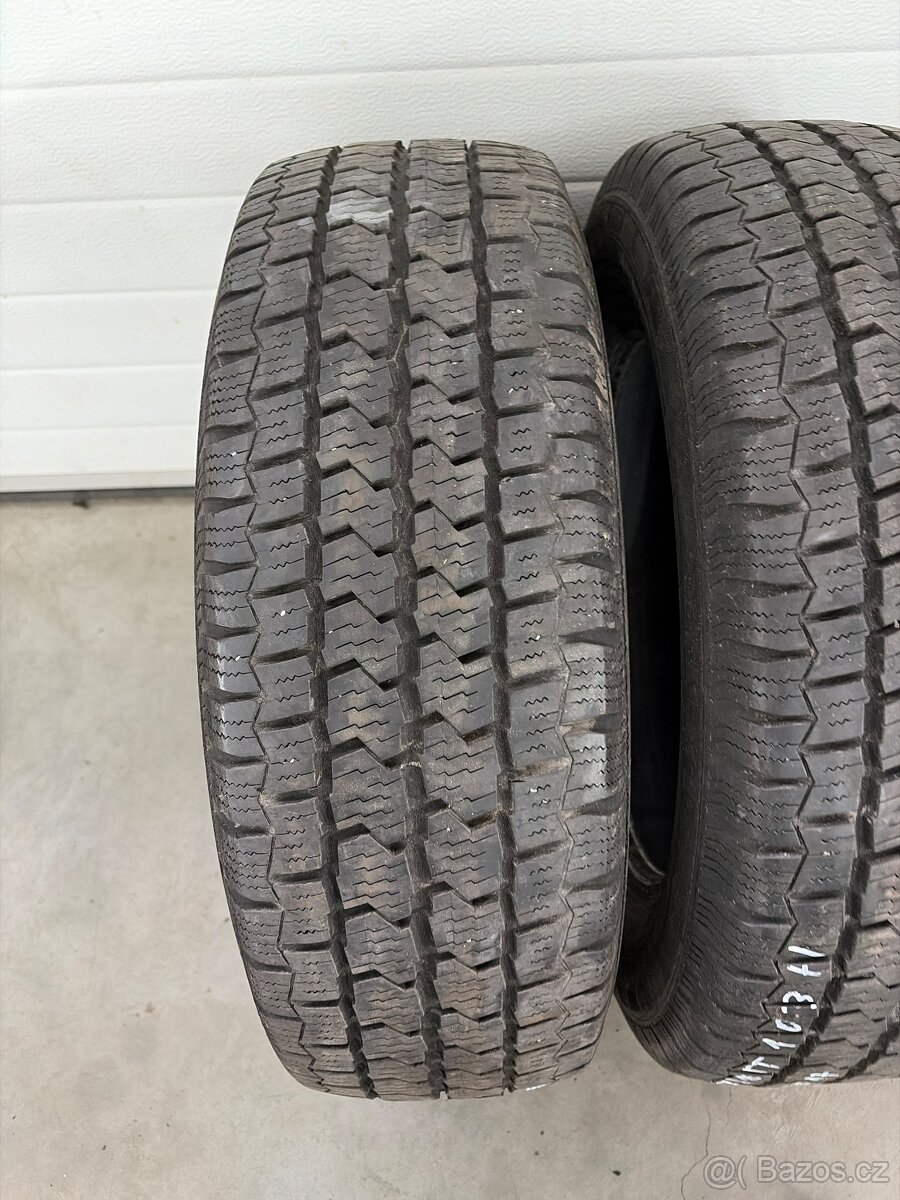 Pneu 205/65/16C - 2