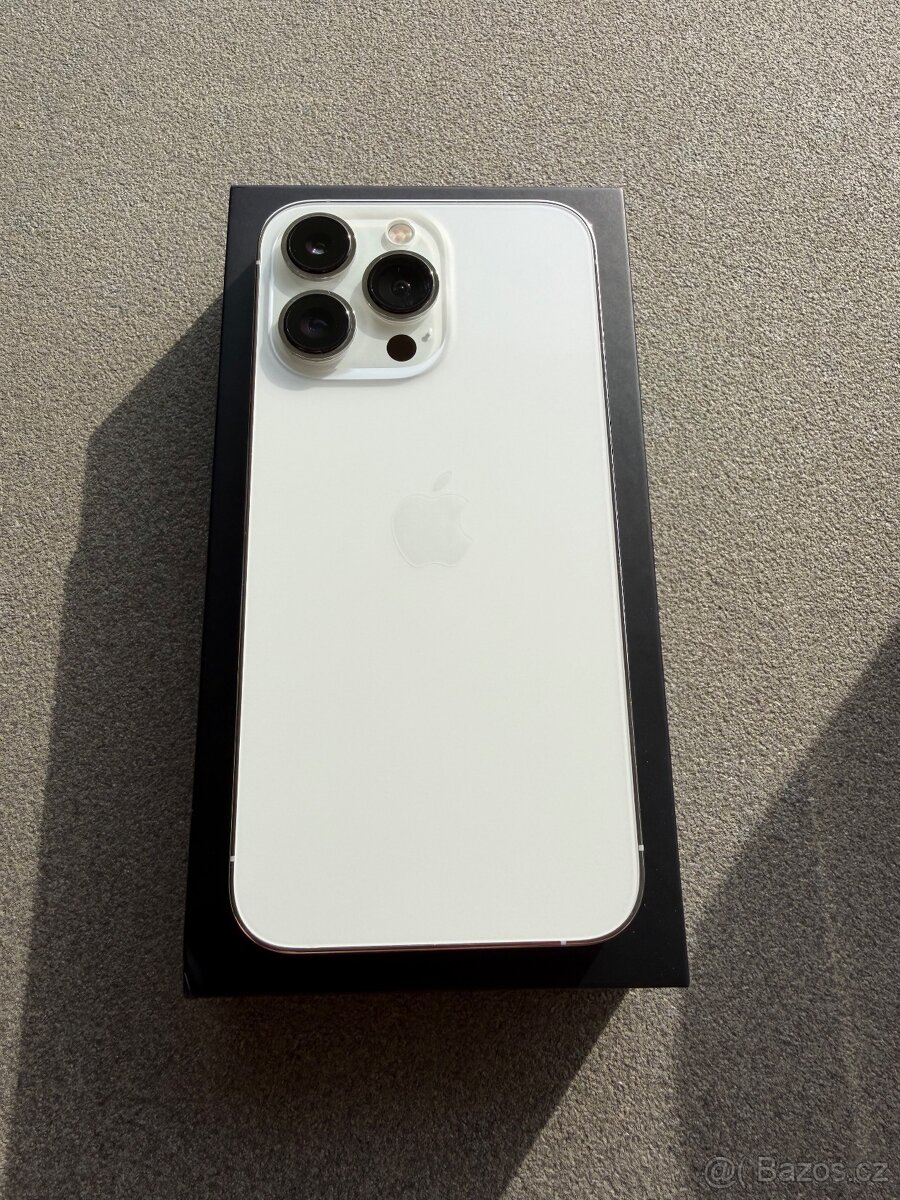iPhone 13 Pro 256 GB, bílý - 2