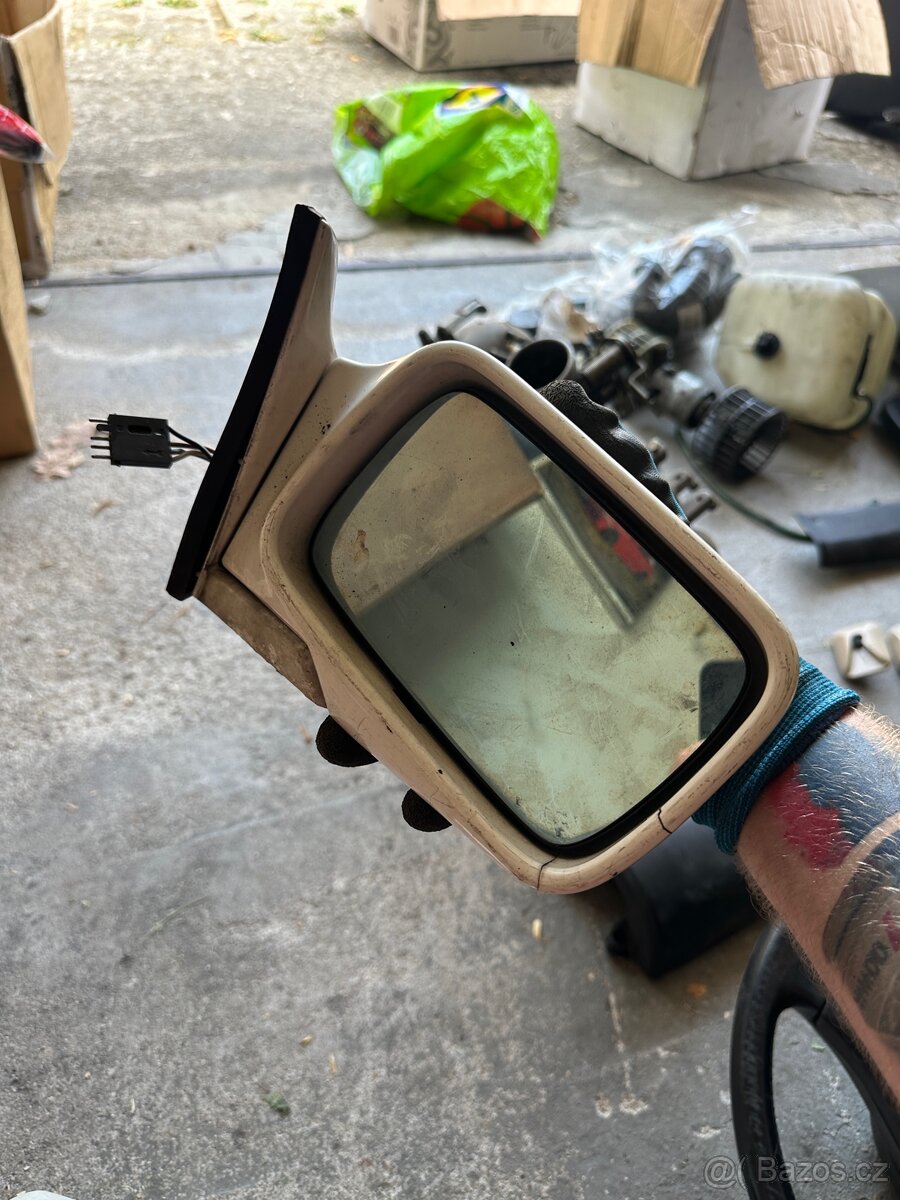 BMW e30 elektrická zrcátka - 2