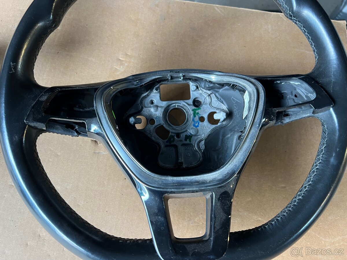 Volant Volkswagen Golf DSG - 2
