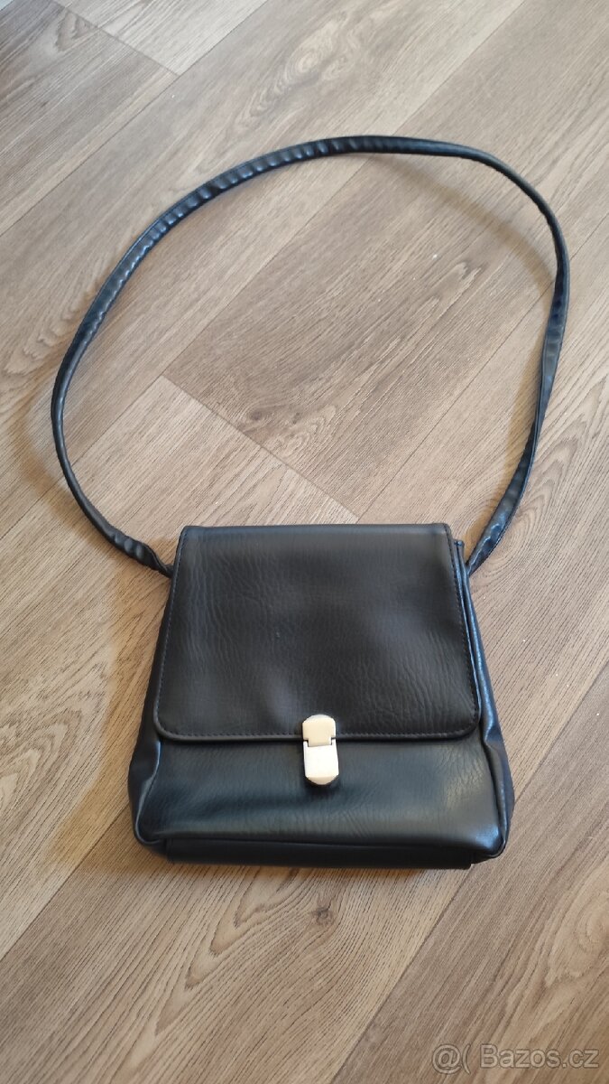Kožené kabelky 3ks za 500,- - 2