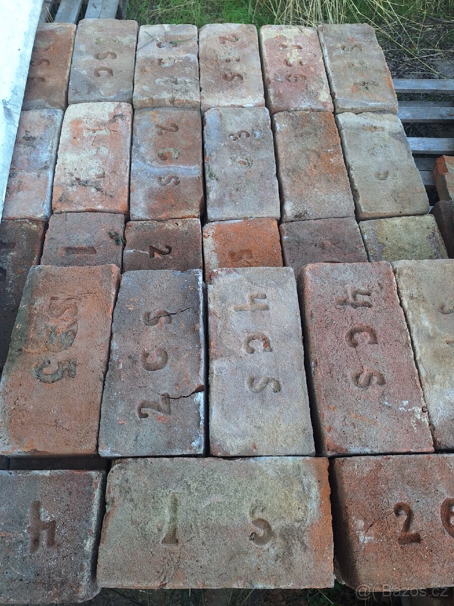 Cihly - 2