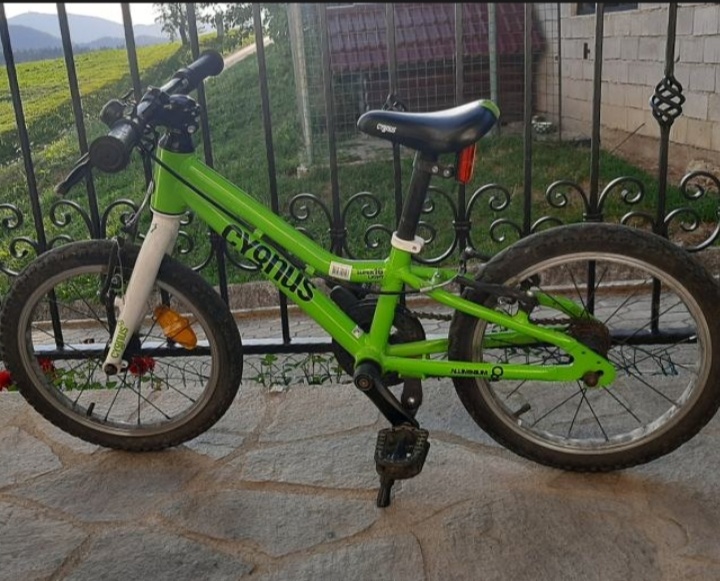 Dětské kolo Cygnus Super Light 16 - 2