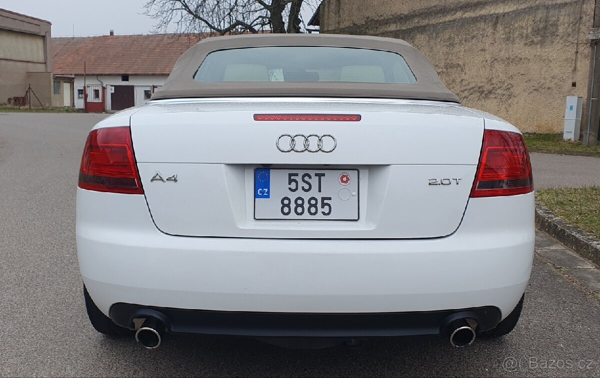 Audi A4 2.0 tfsi cabrio,nová střecha - 2