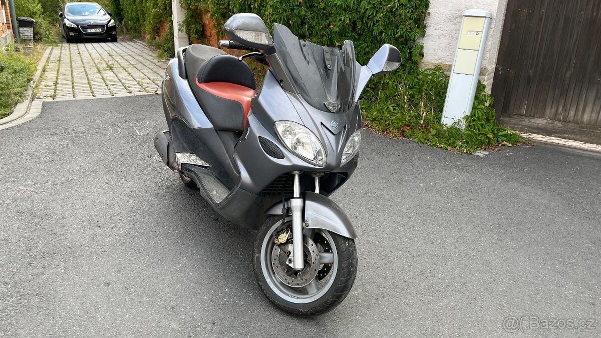 Piaggio x9 EVO 200 - 2