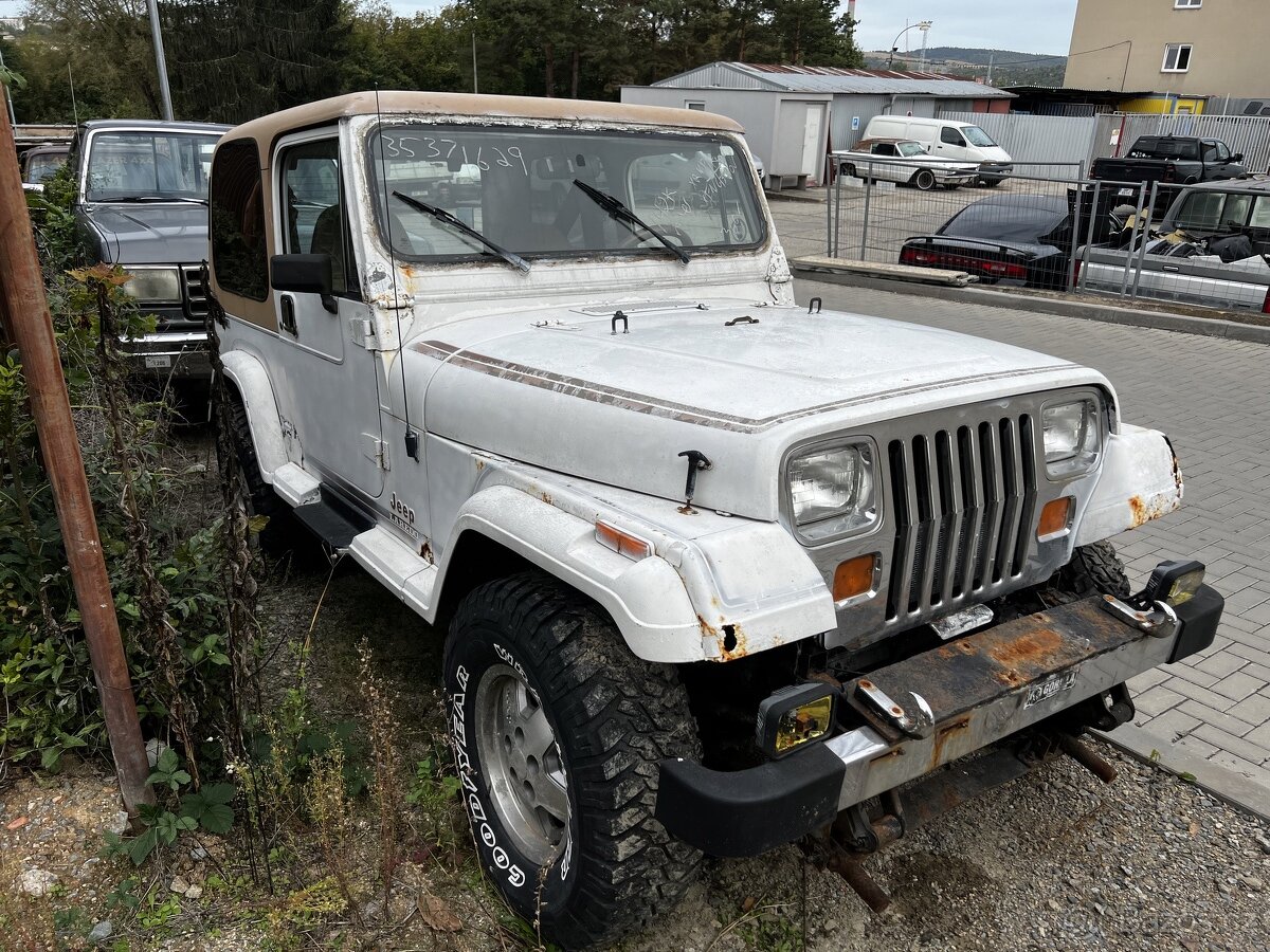 JEEP Wrangler Laredo 1988 4,2L I6 4x4
