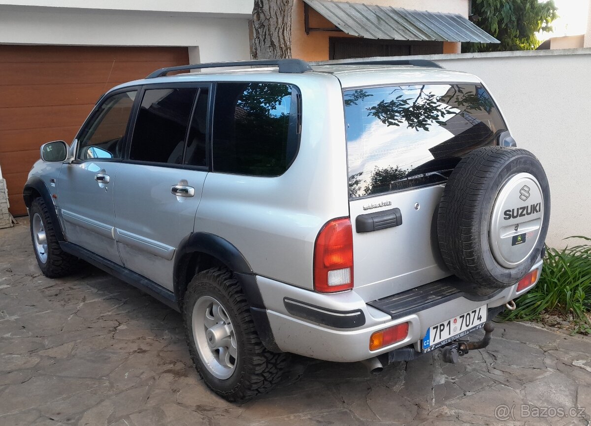 Suzuki Grand Vitara XL7