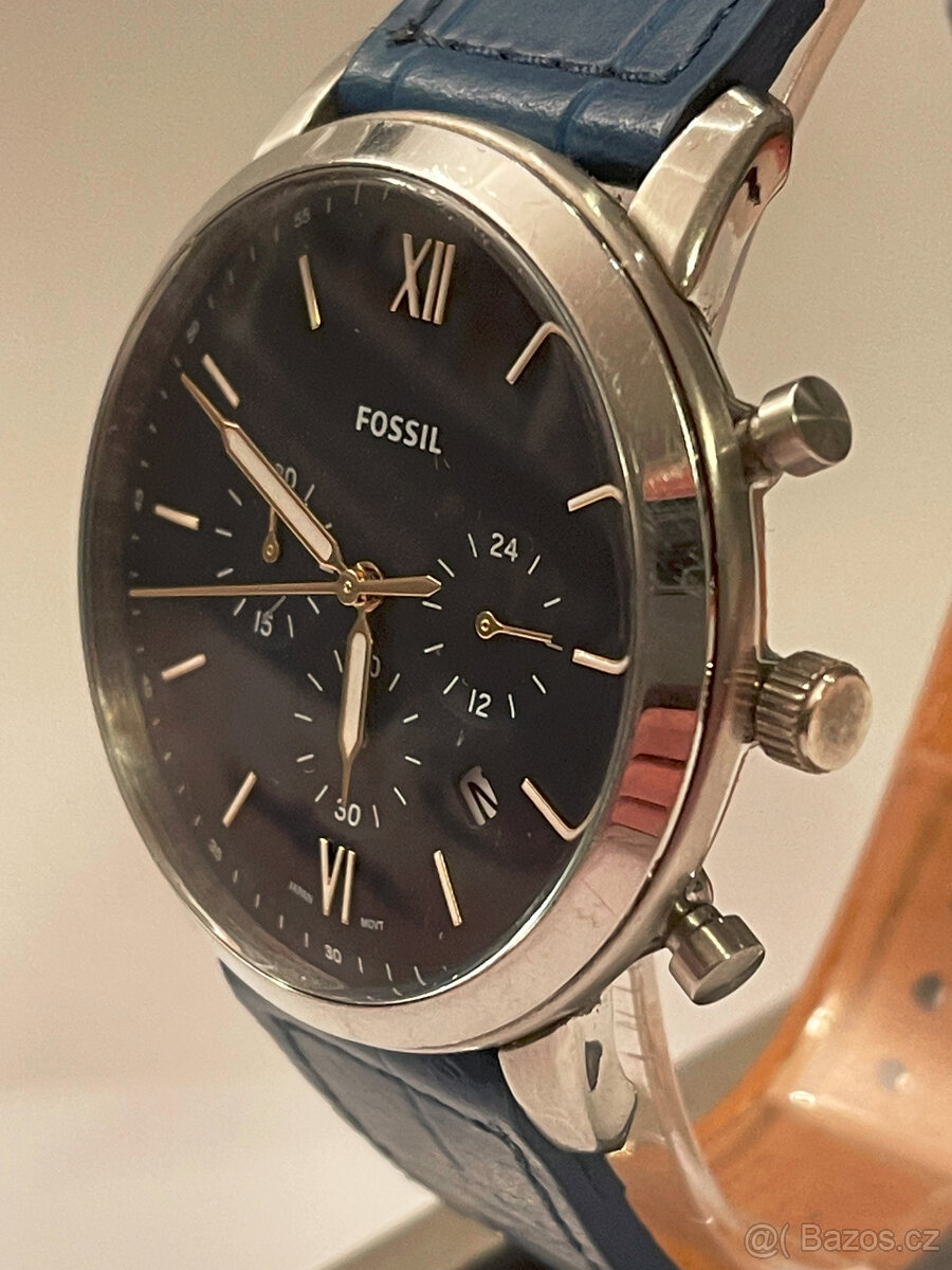 Hodinky Fossil s chronographem 50 m vlhkotěsné. Průměr pouz - 2