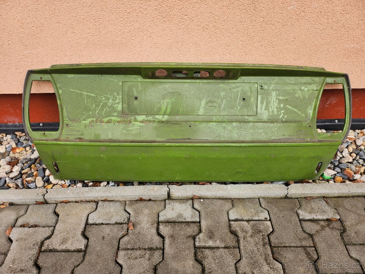 Zadní čelo škoda 105L - 2