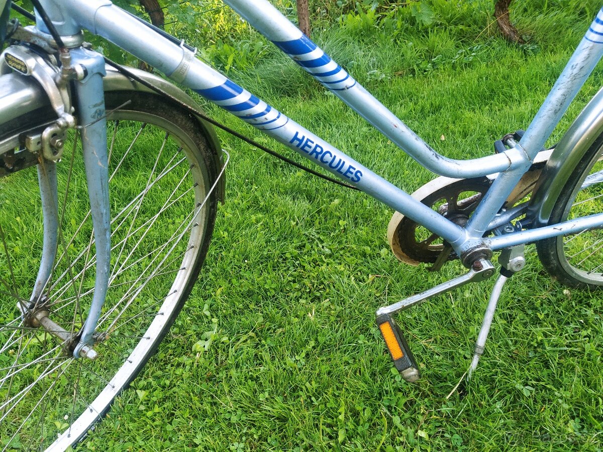 Staré dámské kolo Hercules - 2