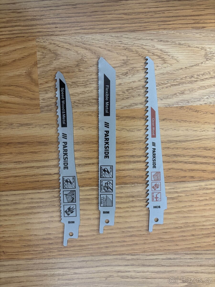 Parkside elektrická pila ocaska PFS 710 D3 - 2