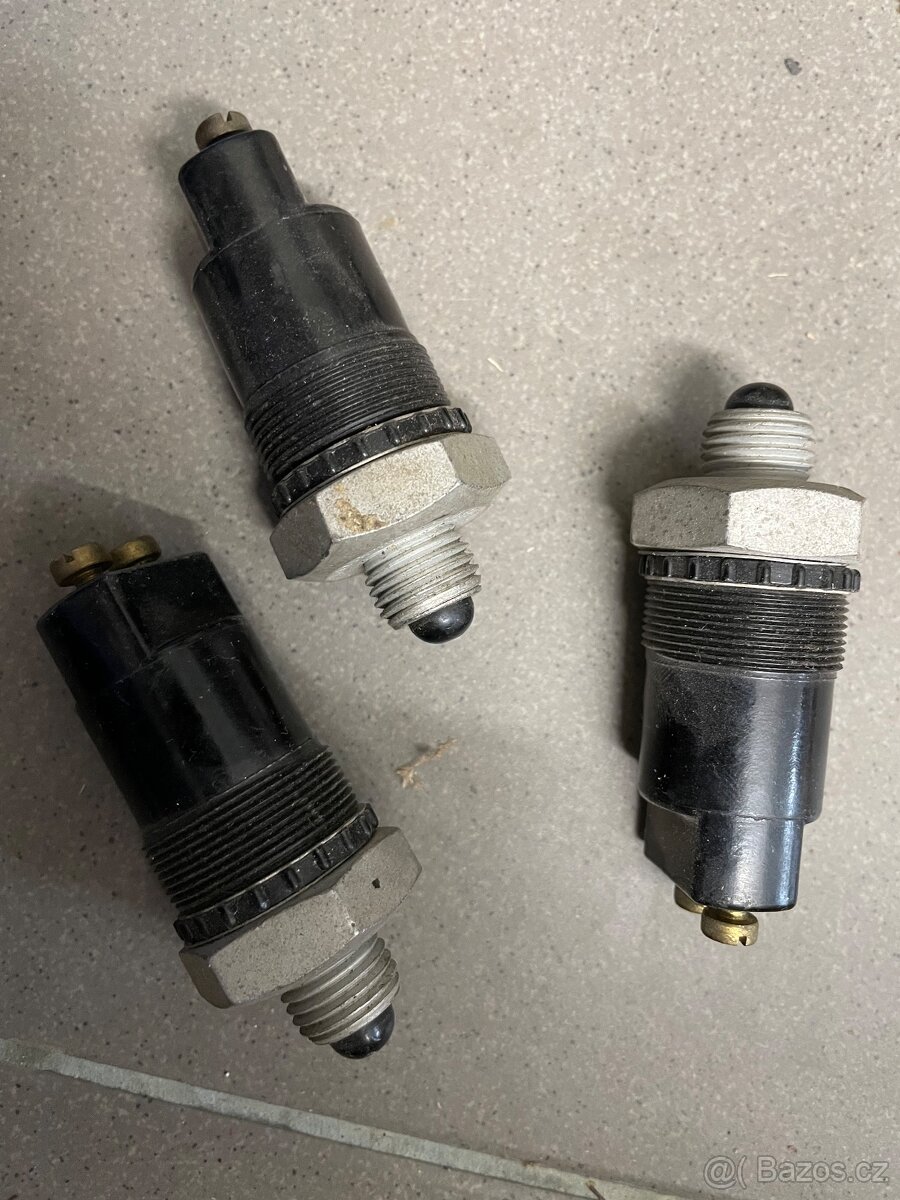 Tlačítkový spínač - 2